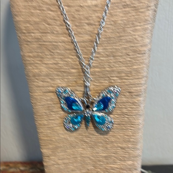 Paparazzi Blue and Silver Necklace with Intricate Design - Picture 2 of 12